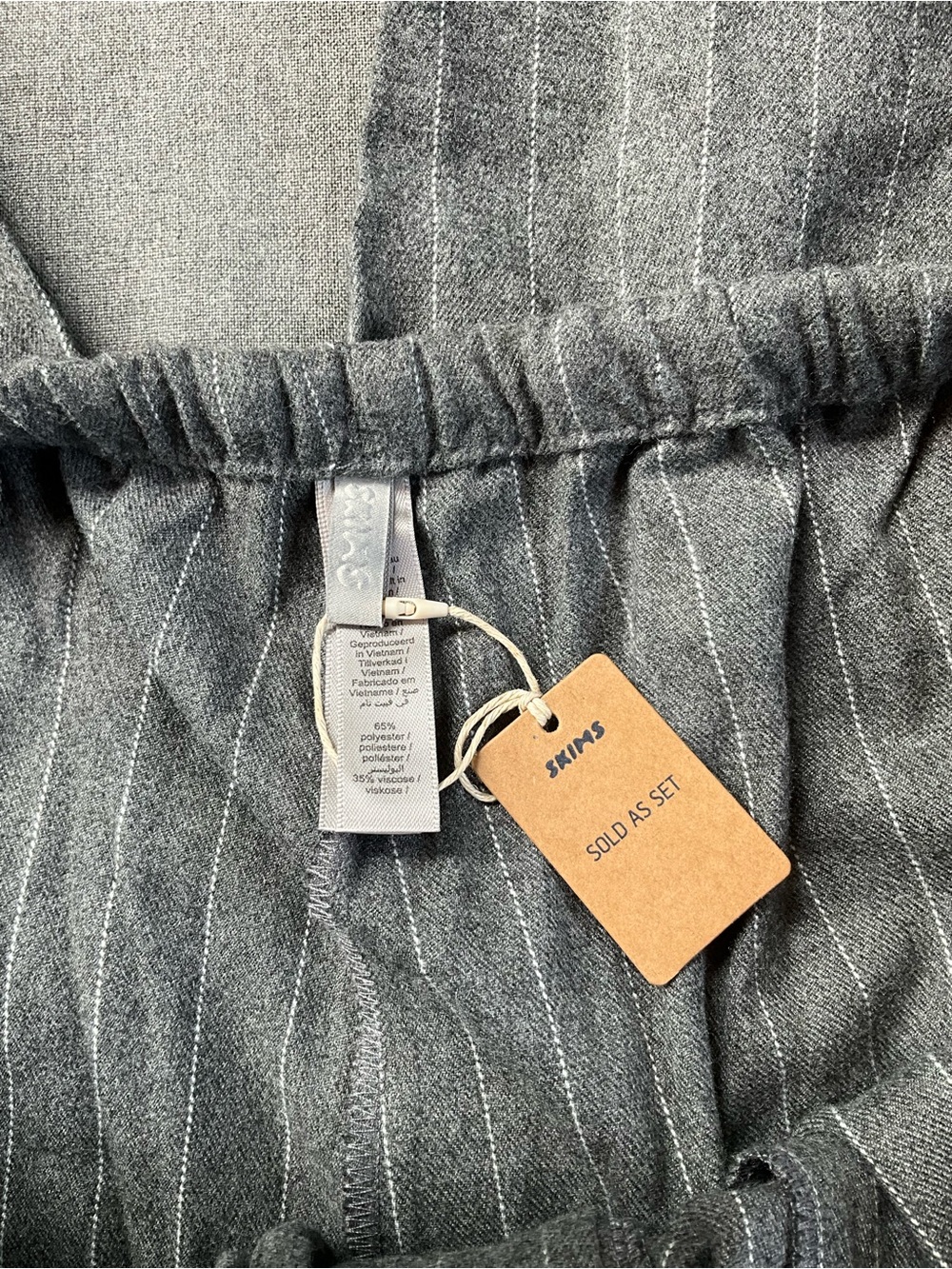 SKIMS Flannel Elevated Sleep Set - NWT - Picture 8 of 8